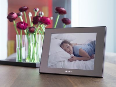 Sony a dva nové fotorámečky DPF-D80 a DPF-D100