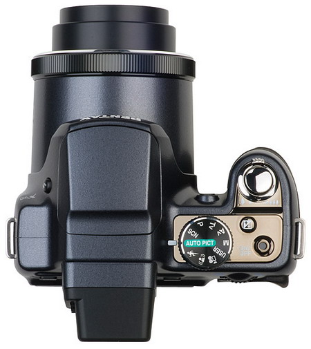 Nový ultrazoom Pentax X90 nabízí 26× zoom