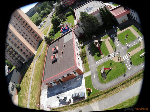 Samsung WB650: povedený cestovatel