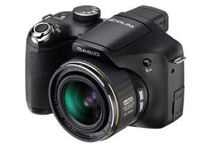 Casio uvedlo kompakty s back-illuminated CMOS čipy