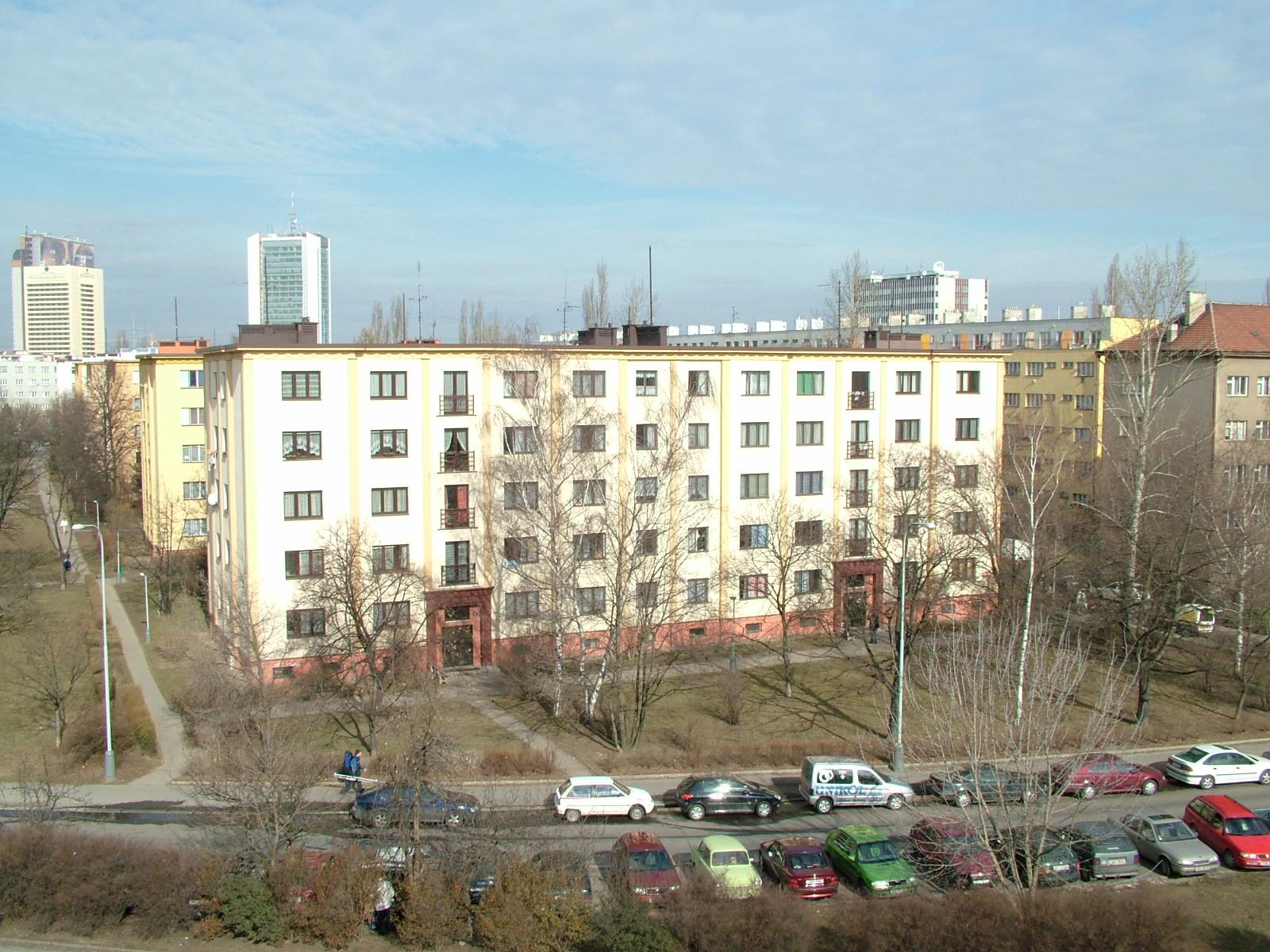 Fujifilm S7000: šestimegapixel s šestinásobným optickým zoomem