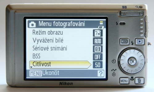 Nikon Coolpix S500: malý, ale výkonný