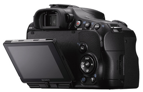 Sony SLT-A57 s vynikajícím 16MPx čipem