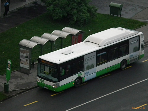 Fujifilm FinePix HS10: ultrazoom roku?