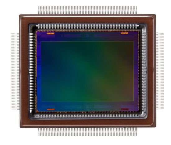 Canon představil prototyp APS-H snímače s 250 MPx