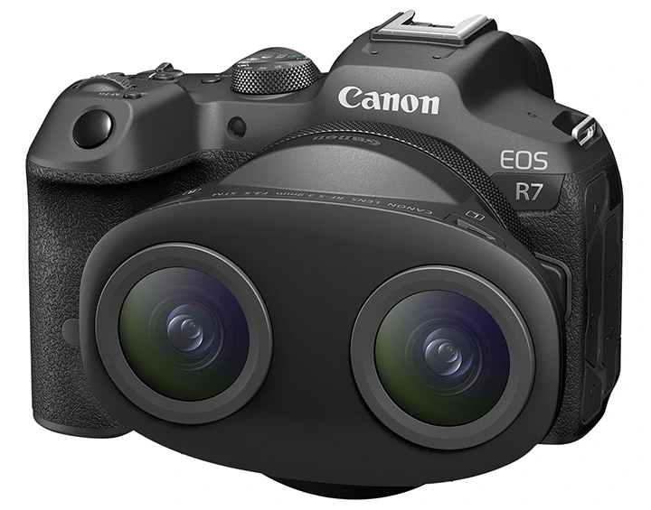 Canon pro virtuální realitu: nový objektiv RF-S 3.9mm f/3.5 STM Dual Fisheye