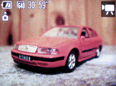 Canon A3000 IS vs. A3100 IS: souboj megapixelů