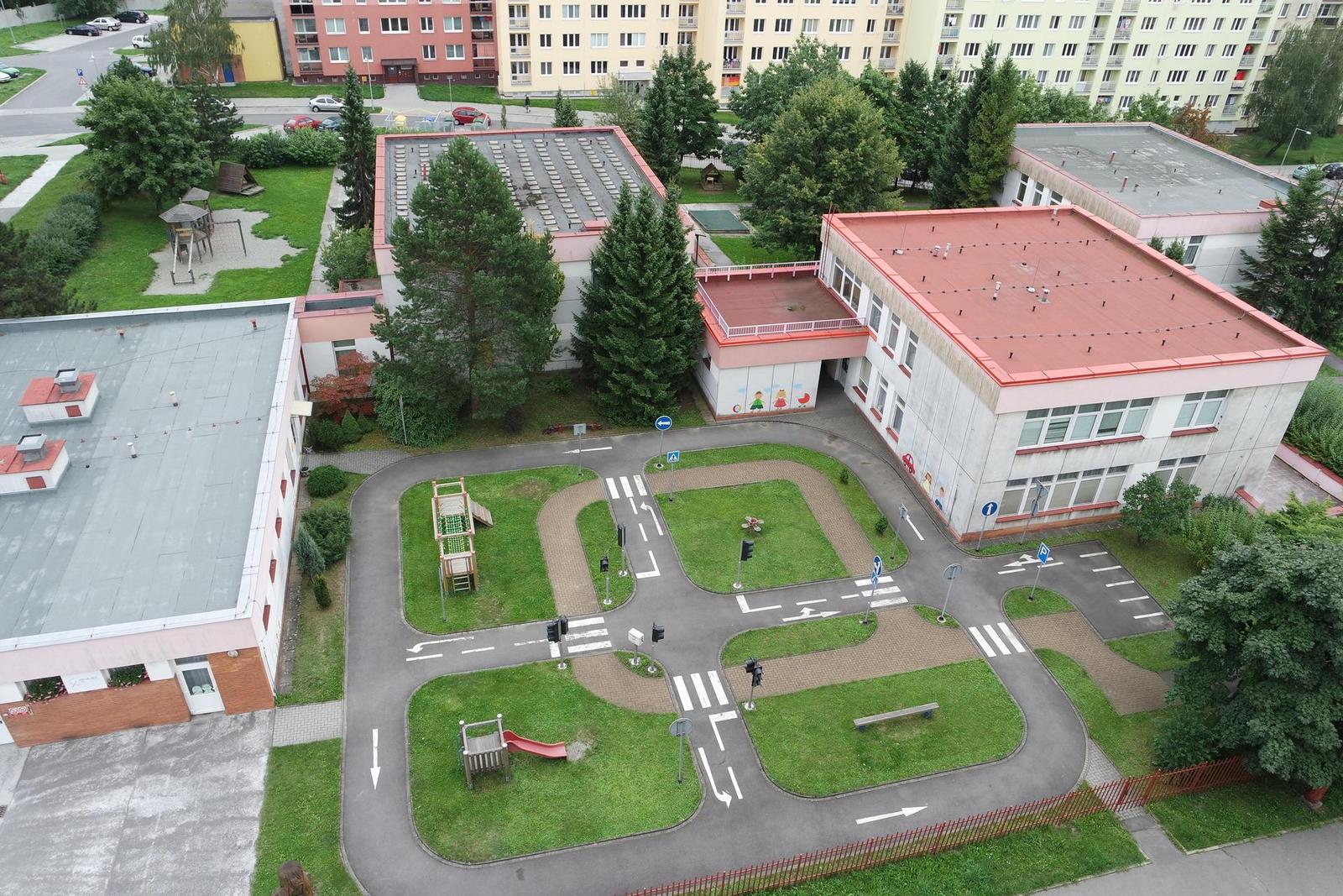 Samsung 16-50mm 1:3.5-5.6 ED OIS Power Zoom