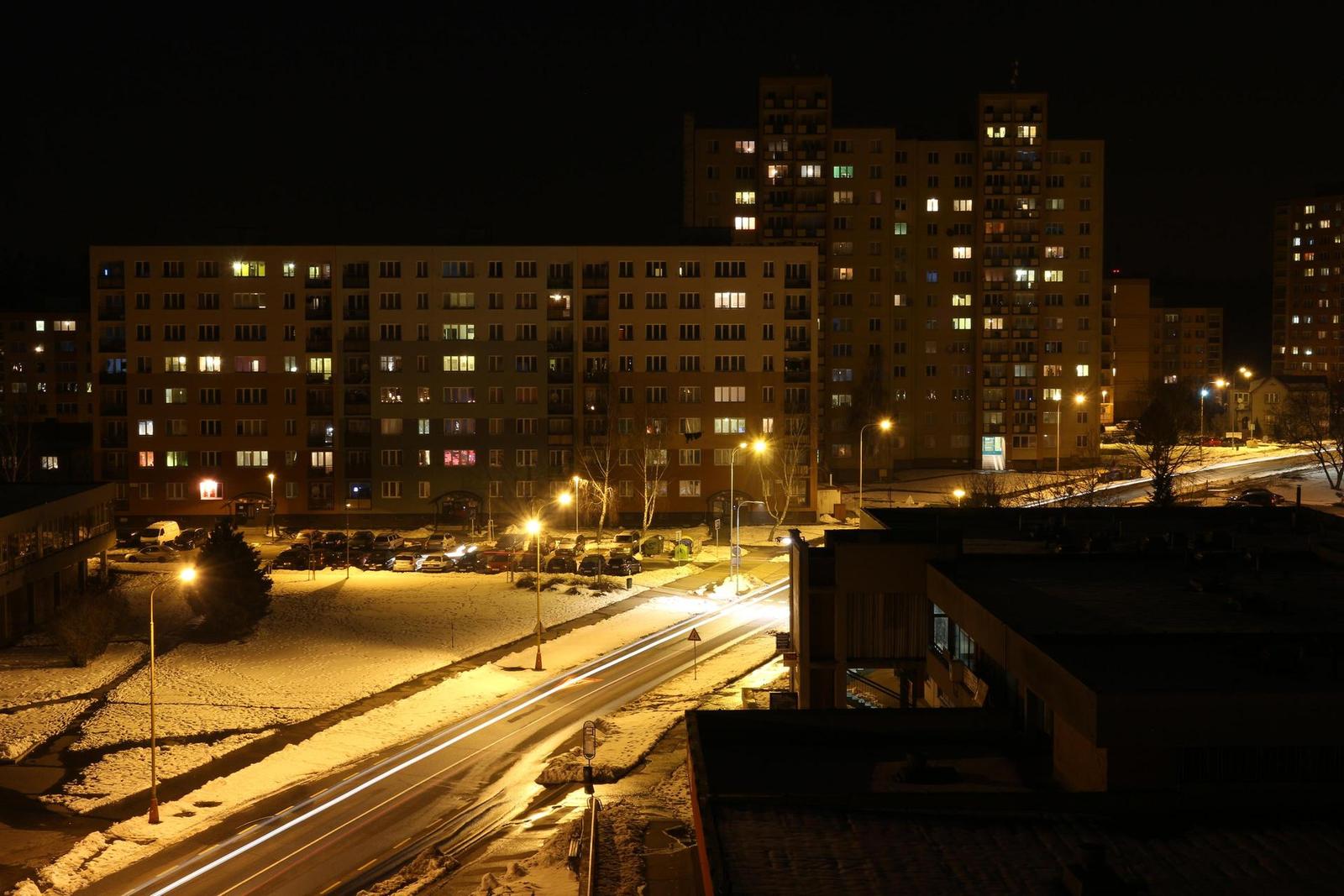 Canon EOS M: první pokus