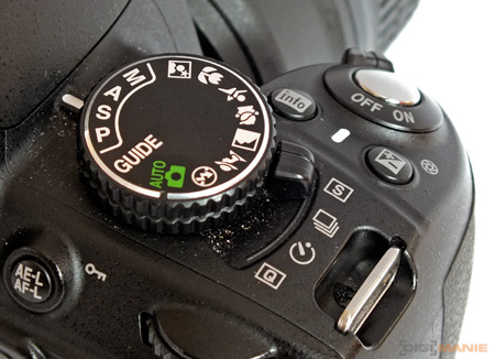 Nikon D3100: základ nabídky DSLR