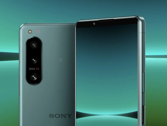 Sony Xperia 5 IV: 3+1 fotoaparát s 12 MPx, všechny umí 4K120p