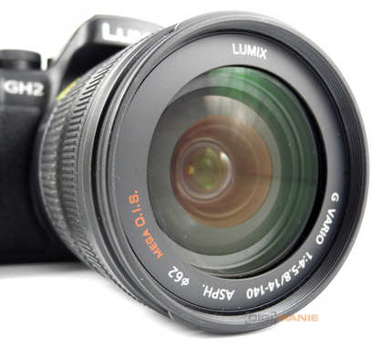 Panasonic Lumix GH2: Micro 4/3 v útoku