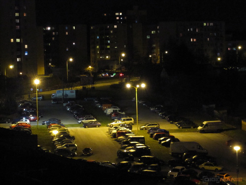 Canon IXUS 200 IS: poprvé dotykově