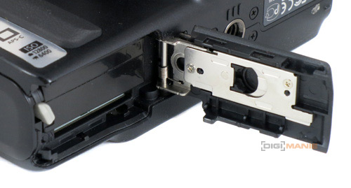 Canon EOS M: první pokus