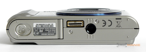 Samsung WB1000: fotoaparát s přístrojovkou