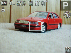 Canon IXUS 220 HS: multifunkční Karkulka