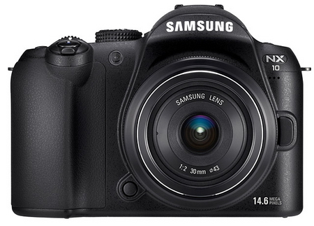 Samsung uvádí NX10: kompakt s výměnnými objektivy