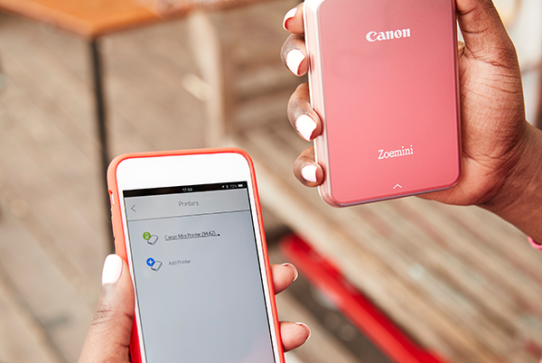 Canon uvedl instantní fototiskárnu Zoemini
