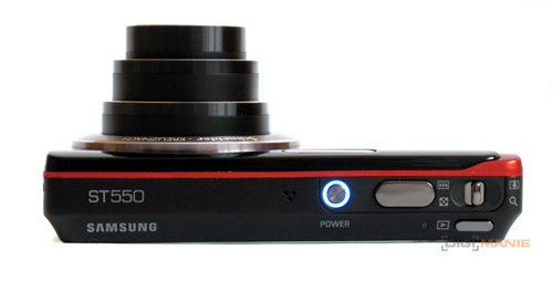 Samsung ST550: jedno LCD nestačí