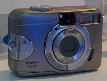 CeBIT 2004: Jaga není jen baba