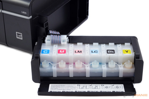 Epson L800: Fotky téměř "zadarmo"