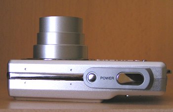 Olympus FE-5500: pomalý hubeňour