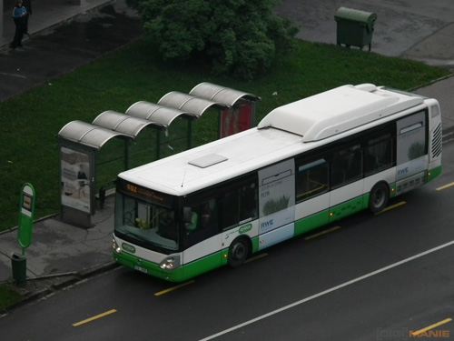 Fujifilm FinePix HS10: ultrazoom roku?