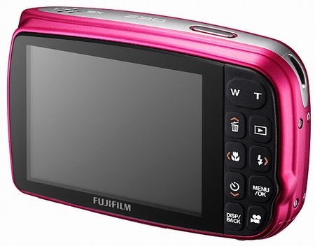 Fujifilm uvedl stylový FinePix Z30 a odolný FinePix Z33 WP