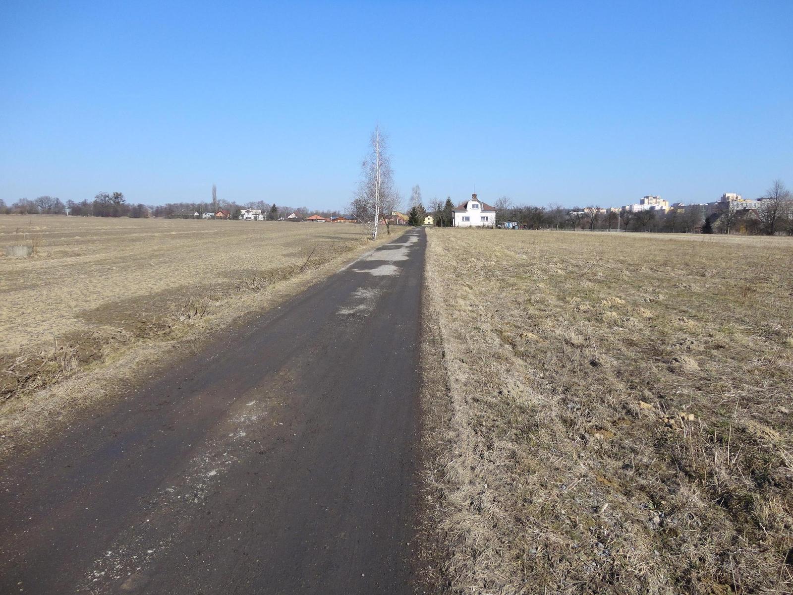 Sony Cyber-shot W570: jde to i s 16 megapixely