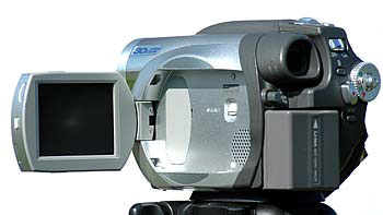 Panasonic VDR-D150 - DVD vypalovačka s dalekohledem