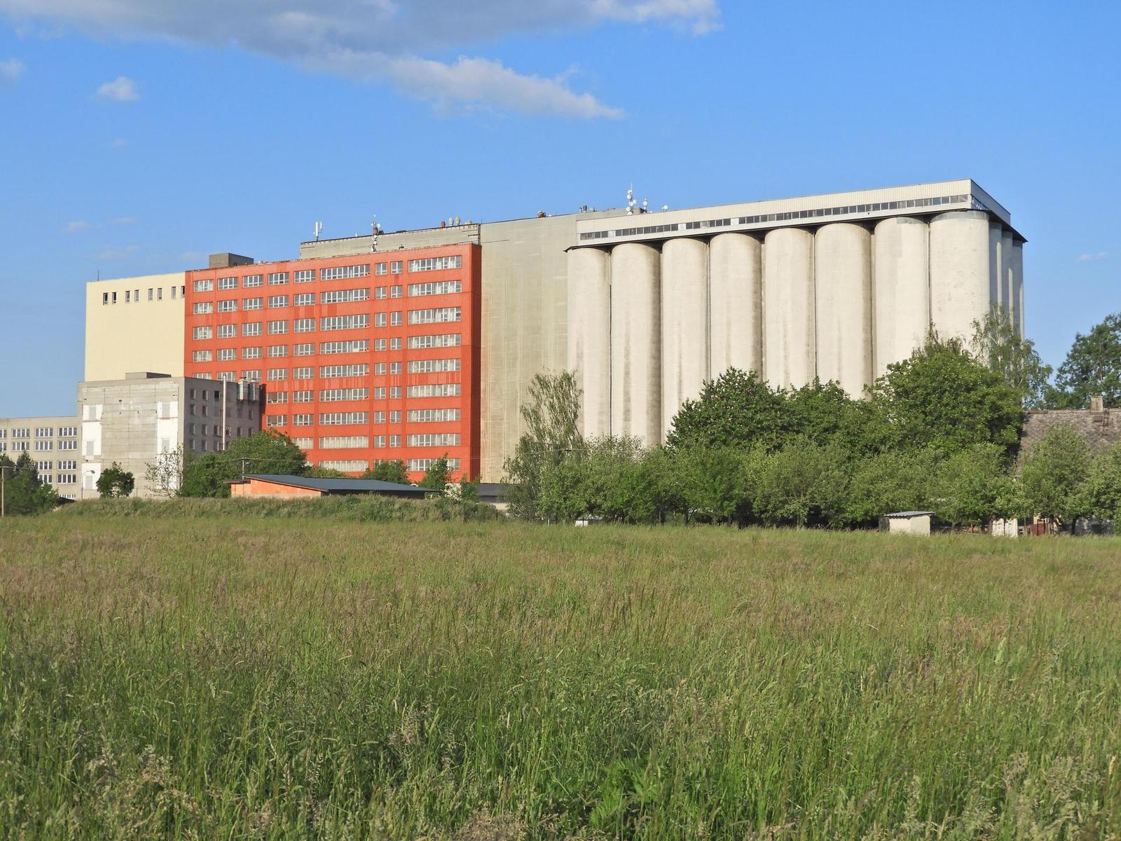 Nikon Coolpix B700: přírodovědec