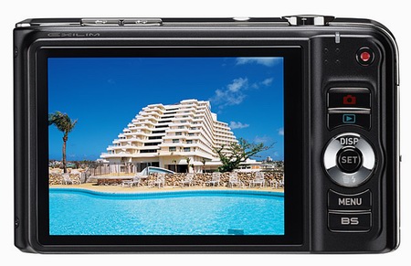 Casio uvádí širokoúhlý ultrazoom EXILIM EX-H10