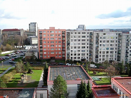 Canon PowerShot A1000 IS: ve stínu předchůdce