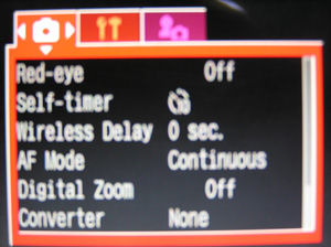 Canon PowerShot Pro1: Těžký profík