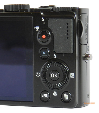 Nikon Coolpix P300: nenápadný šikula