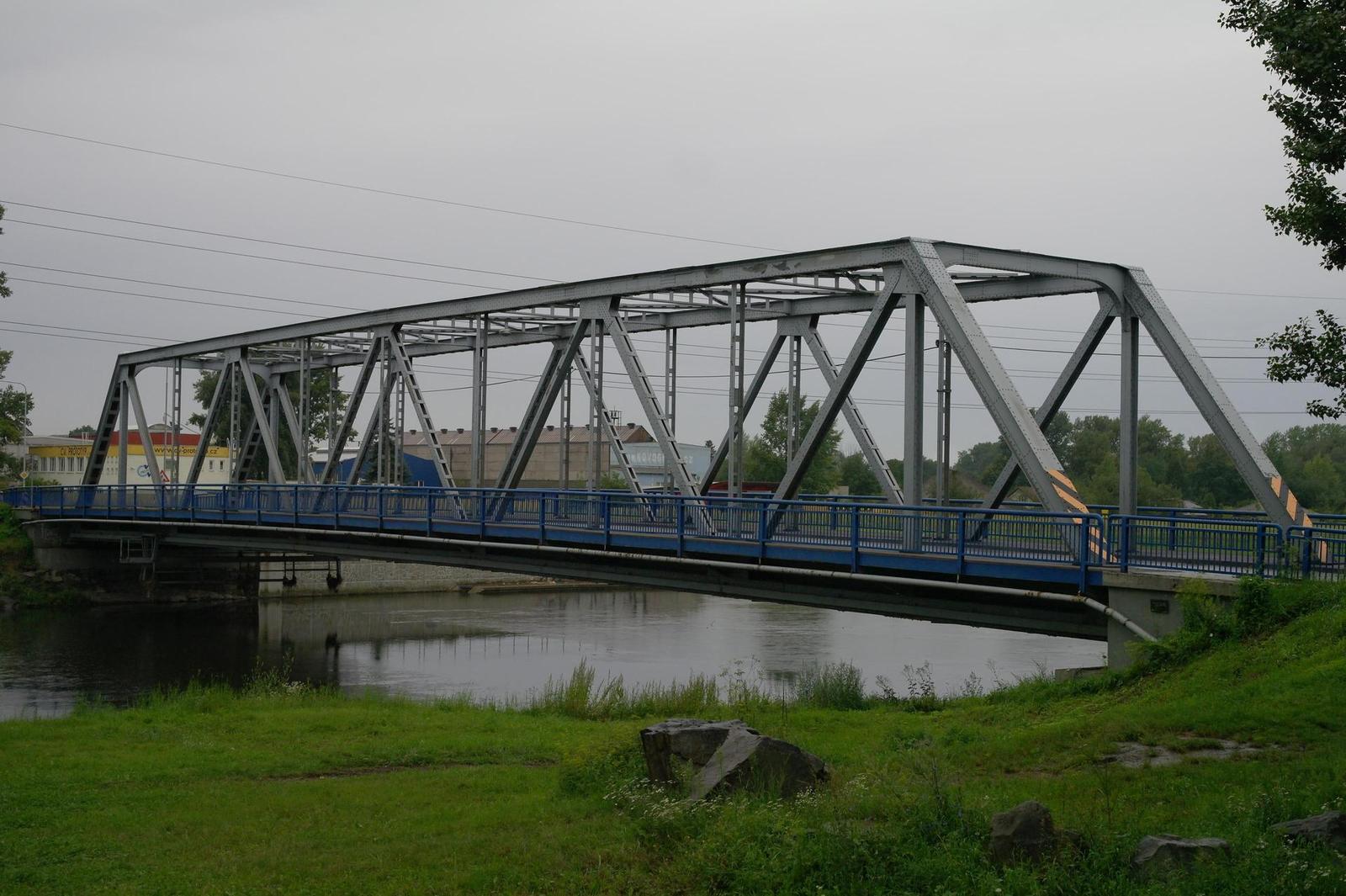 Samsung 30mm F2.0 pancake