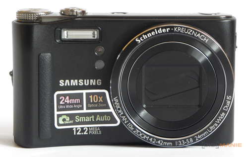 Samsung WB550: do šířky i dálky