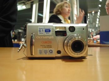 CeBIT 2004: Tři kompakty od Olympusu mají premiéru