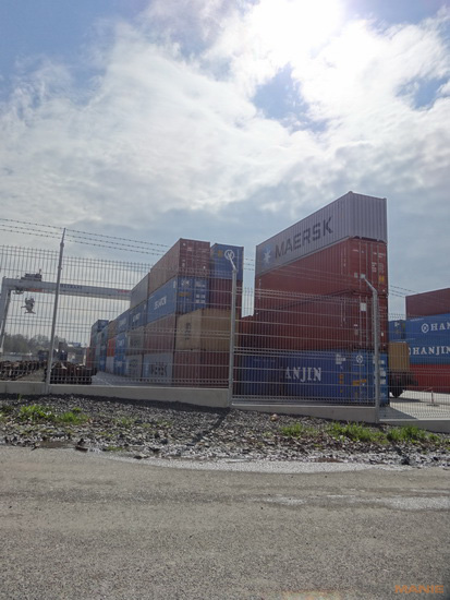 Sony Cyber-shot HX20V: umí snad všechno