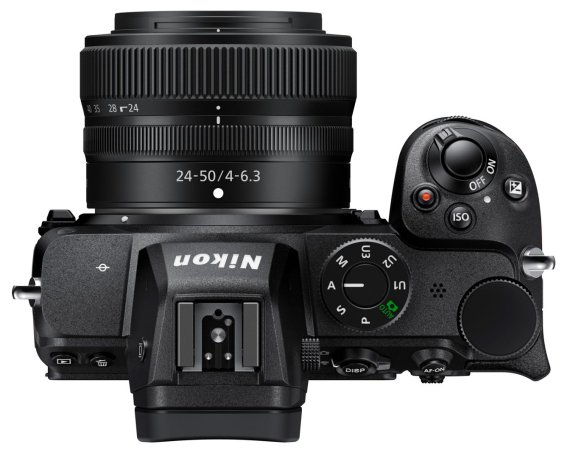 Levnější full frame CSC Nikon Z5 přichází se dvěma SDXC sloty
