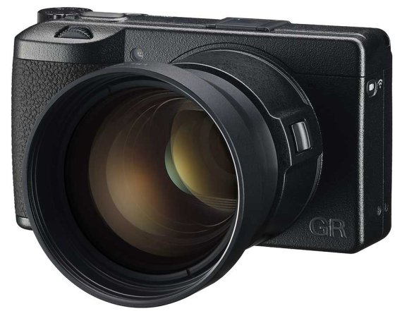 Ricoh GR IIIx dostává 40mm objektiv po přepočtu