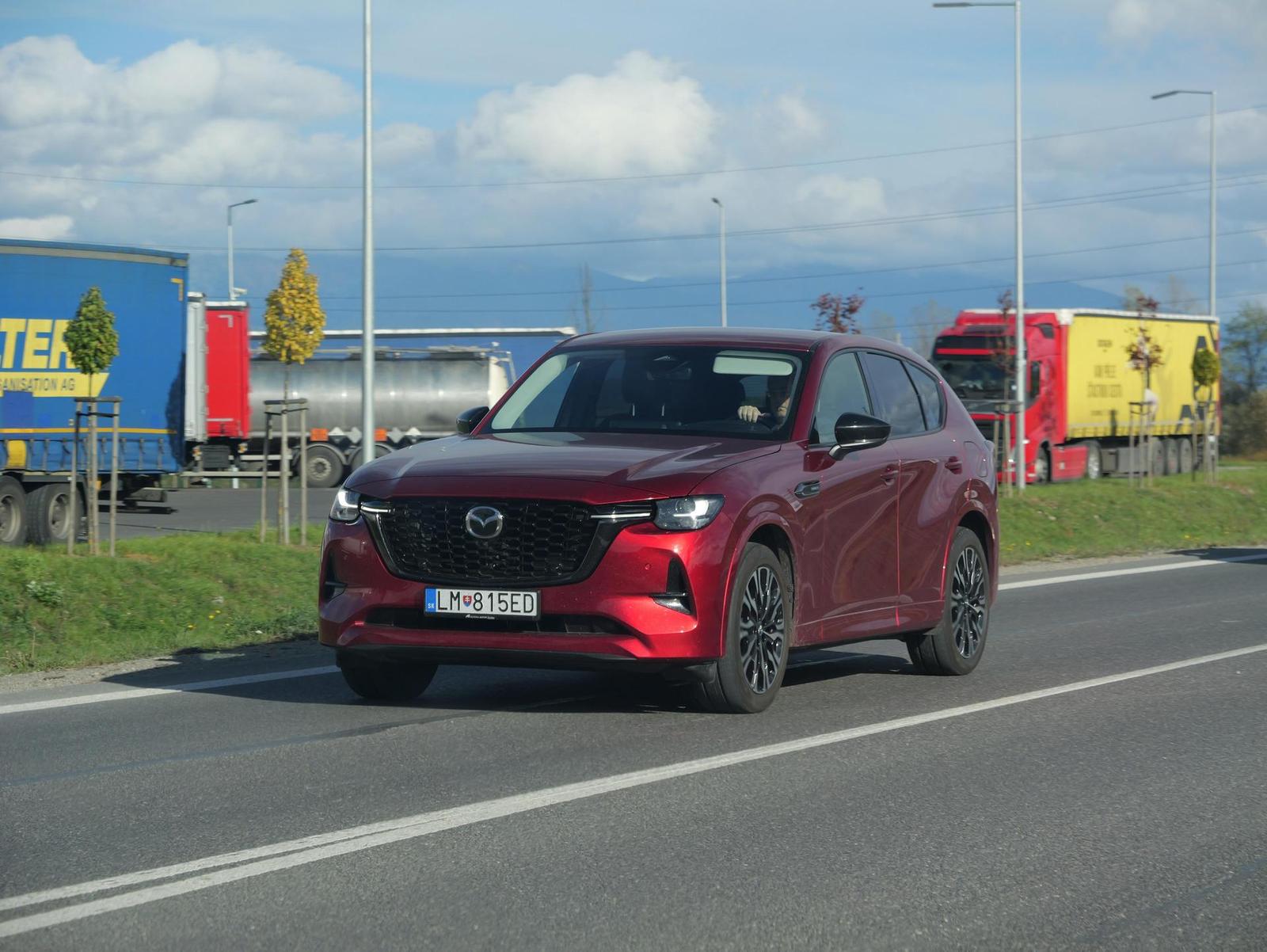 Panasonic Lumix G9 II: foťák pro fotografy, který potěší i kameramany