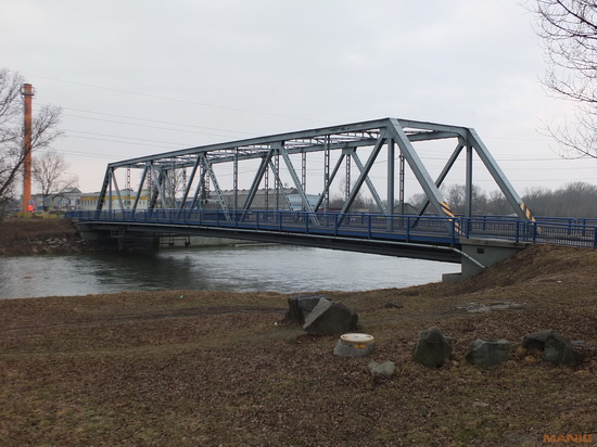 Fujifilm X-S1: jedinečný