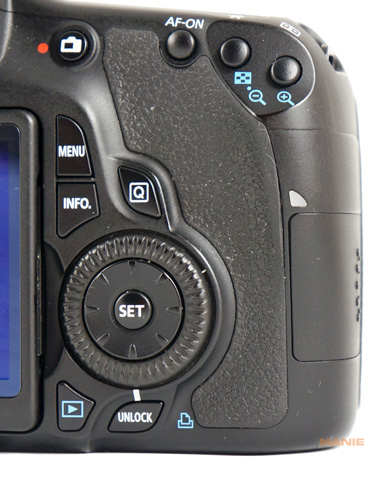 Canon EOS 60D: na pomezí dvou světů