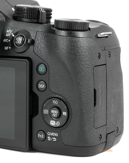 Panasonic Lumix FZ300: opět na špici