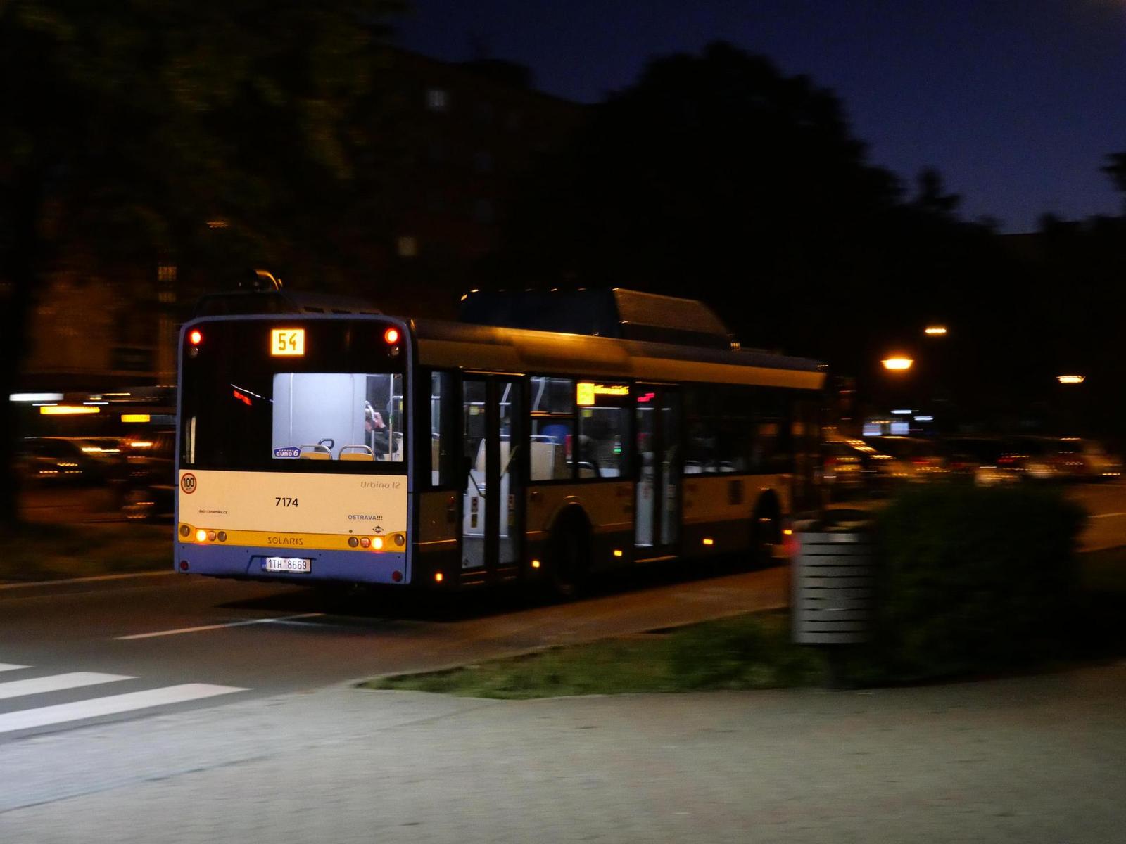 Panasonic Lumix GX9: postřehy z praxe