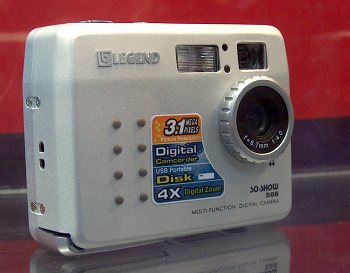 CeBIT 2003: Novinky na poli digitálních fotoaparátů