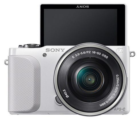 Základní Sony NEX-3N s vestavěným bleskem