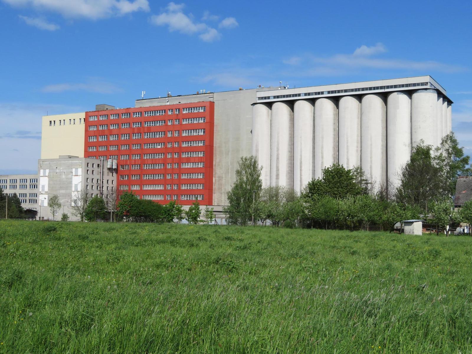 Canon PowerShot SX720 HS: kapesní šmírování