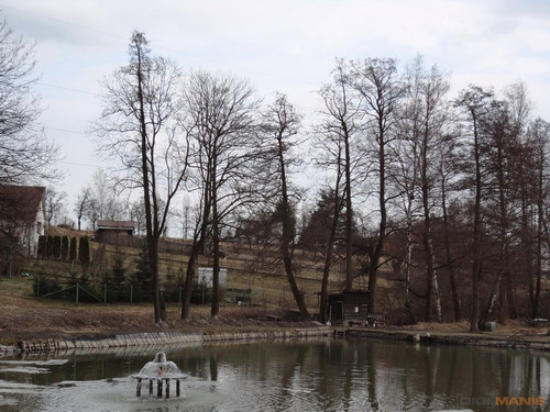 Sony Cyber-shot W570: jde to i s 16 megapixely